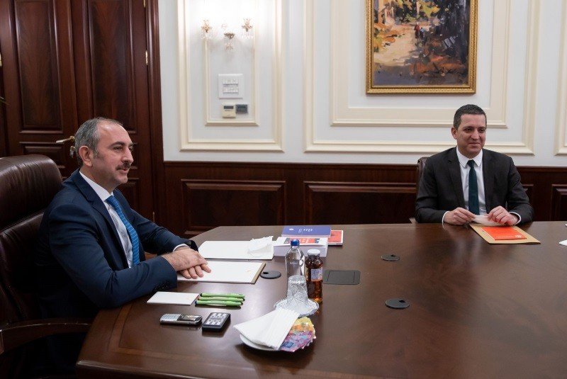 Adalet Bakanı Abdulhamit Gül, TBB Başkanı Sağkan’ı kabul etti