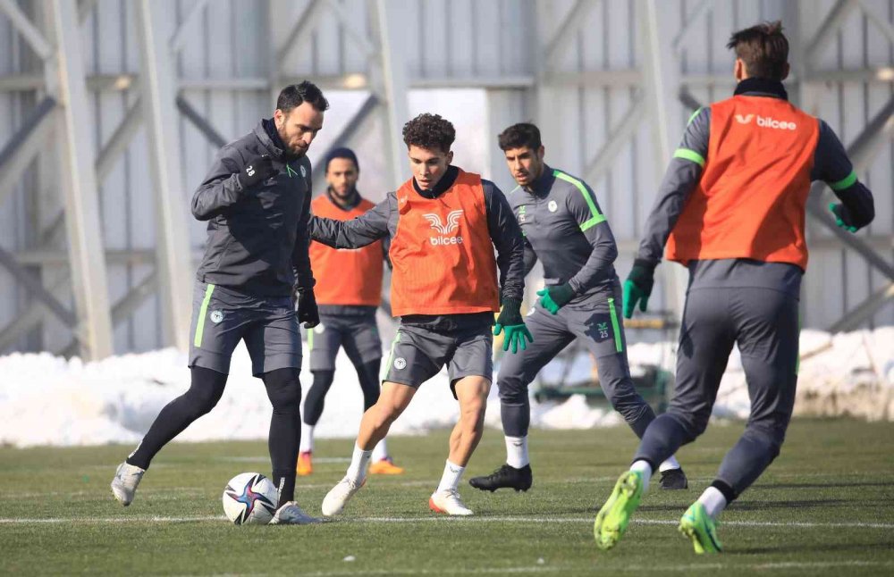 İttifak Holding Konyaspor, Beşiktaş’a bileniyor!