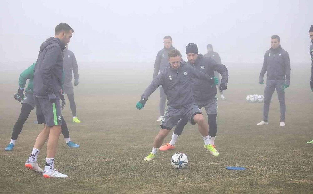 İttifak Holding Konyaspor, Ümraniyespor Maçı Hazırlıklarını Tamamladı