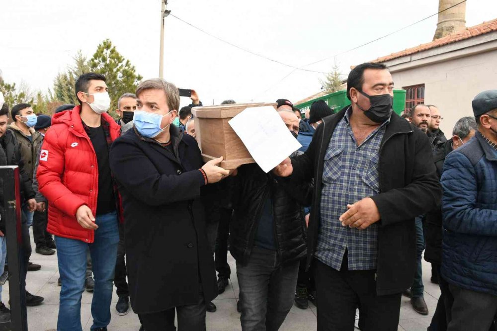 Yeşiltepe'de (Kırkıl) Kazada ölen aynı aileden 2’si çocuk 6 kişiye acı veda