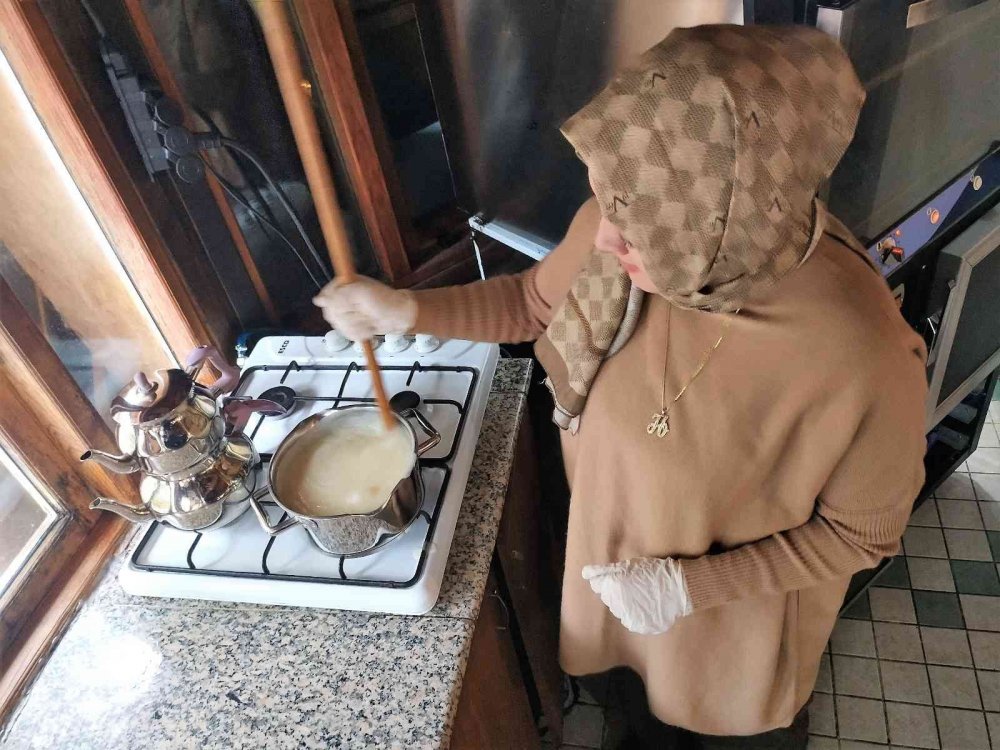 Soğuk kış günlerinin sıcacık lezzeti; Arabaşı çorbası