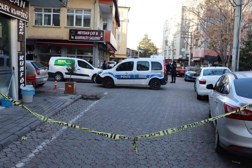 Miras kavgasında 3 kardeş de başından vurularak öldürüldü