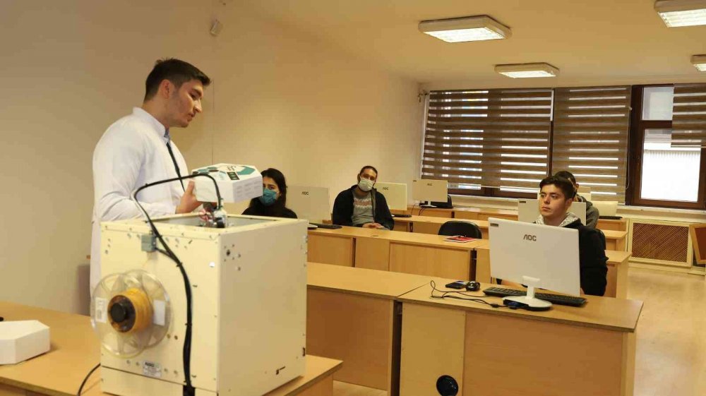 Uğur İbrahim Altay: "KOMEK üretime ve istihdama katkı sağlıyor"