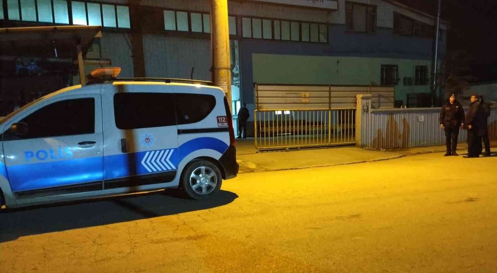 Yabancı Uyruklu İşçi, Arkadaşını İş Yerindeki Tartışmada Öldürdü