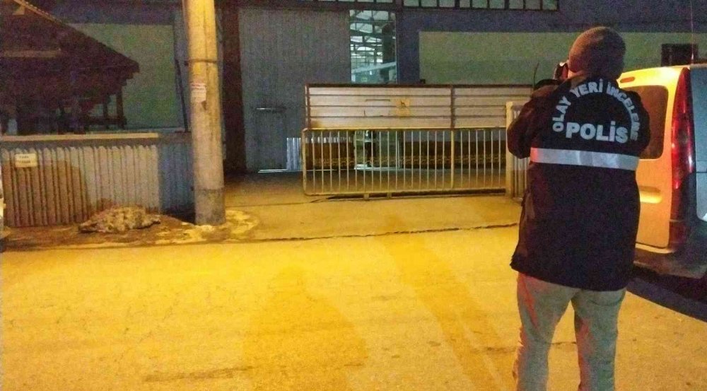 Yabancı Uyruklu İşçi, Arkadaşını İş Yerindeki Tartışmada Öldürdü