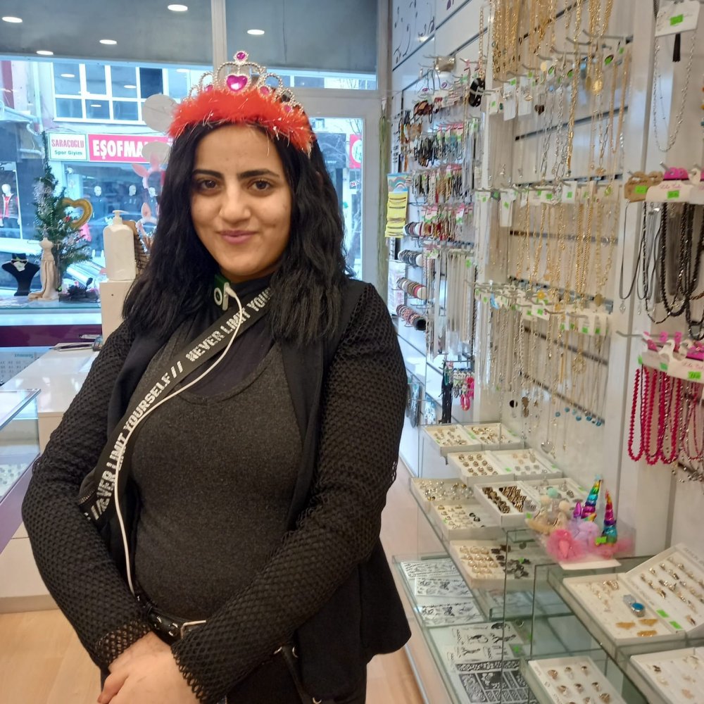 Markete gidiyorum diyen 15 yaşındaki kızdan haber alınamıyor