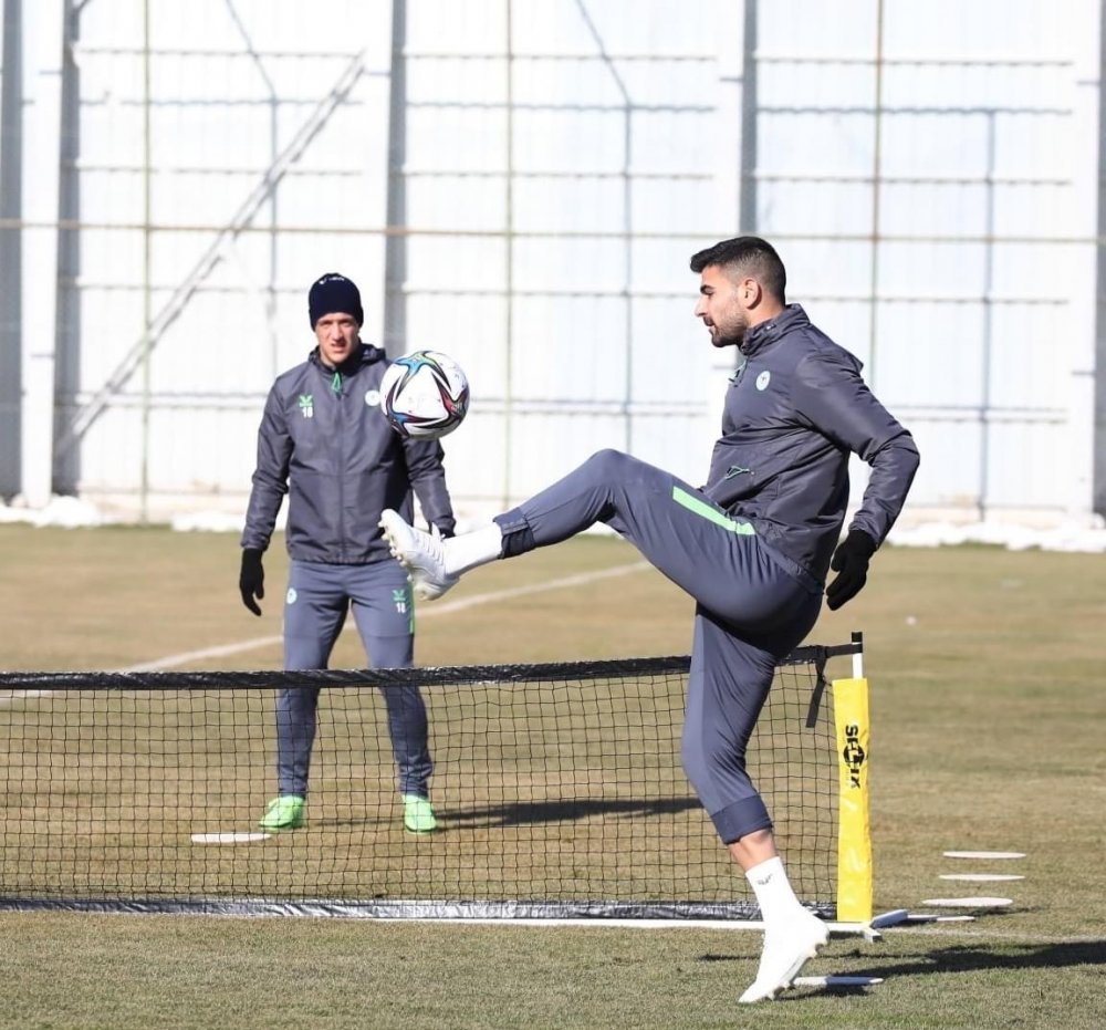 İttifak Holding Konyaspor, Adana Demirspor’a hazırlanıyor