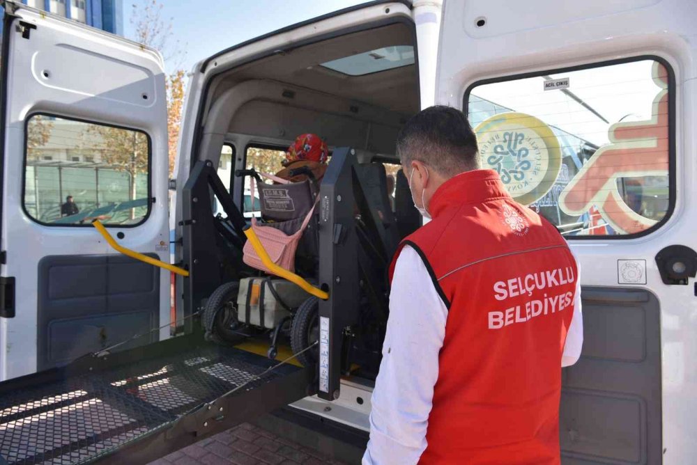 Selçuklu Belediyesi sosyal belediyecilikte örnek!