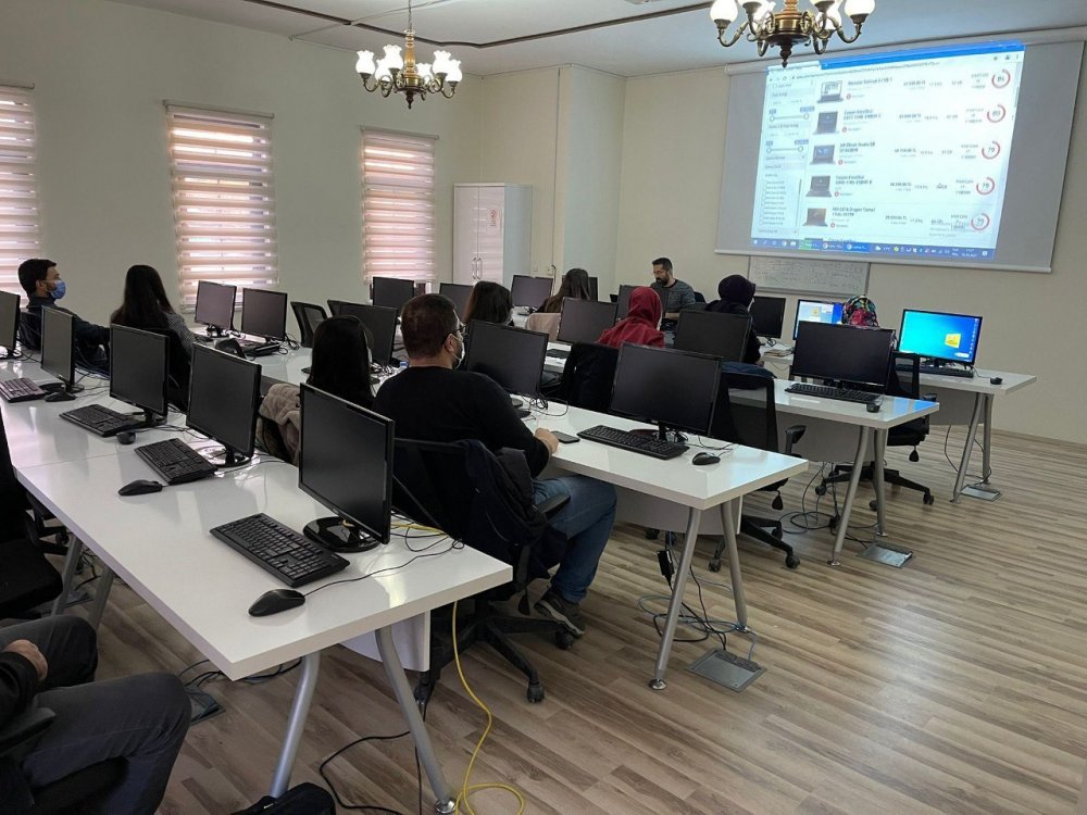 ASEM ve KOMEK'te kayıt zamanı! Uzaktan kurs alma imkanı