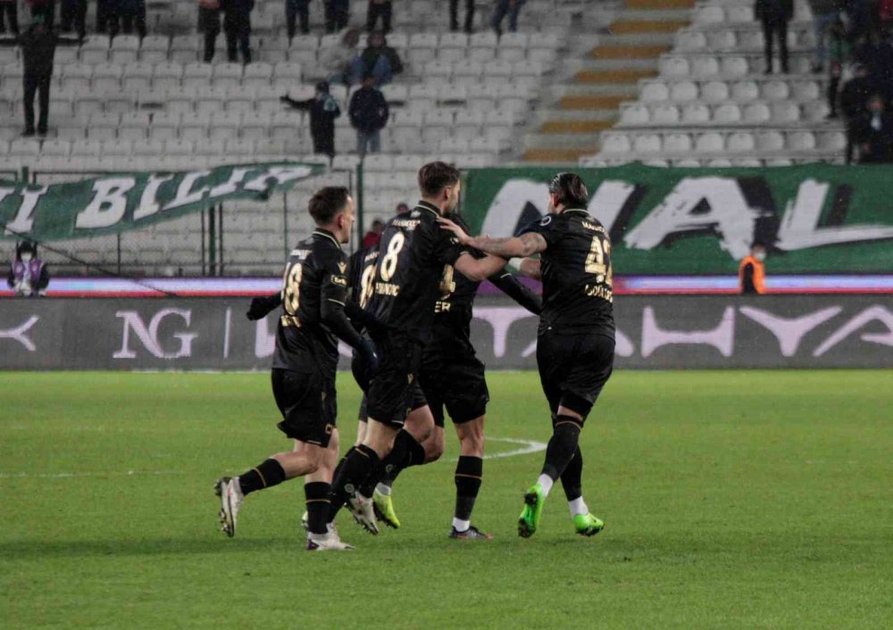 Konyaspor: 1 - Adana Demirspor: 0