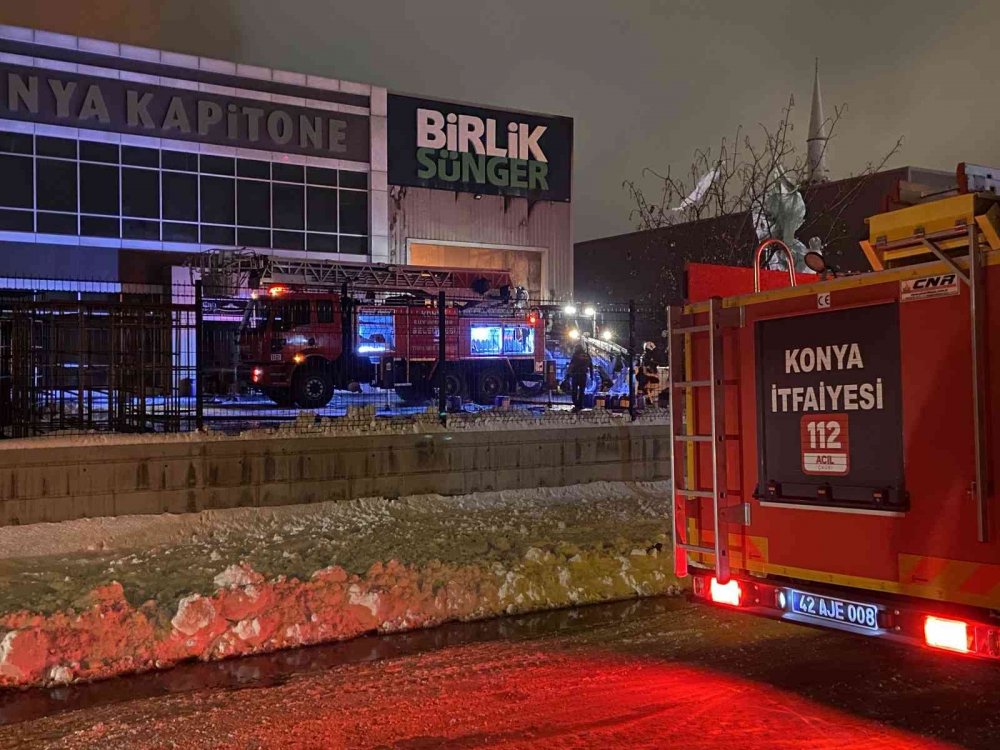 Sultanhanılı İş Adamının Konya’daki sünger fabrikasında yangın