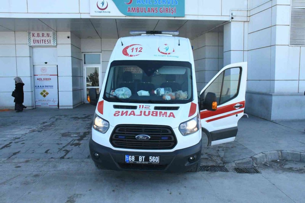 Aksaray'da dehşet veren olay! Eşinin boğazını kesip 4 yerinden bıçakladı