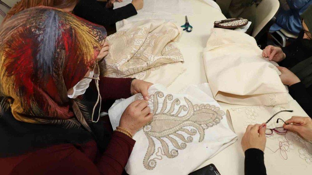 KOMEK'te rekor! Yeni döneme70 bin kursiyerle başladı