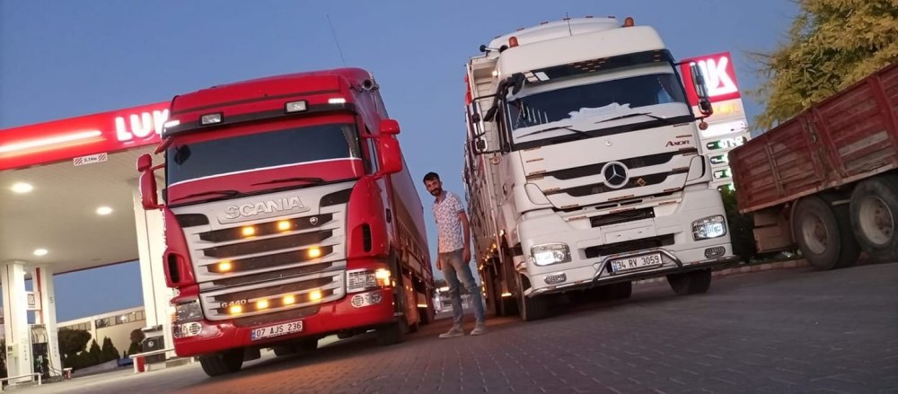 Konya'da kaza! Kamyon, kamyona arkadan çarptı: 1 ölü, 1 yaralı