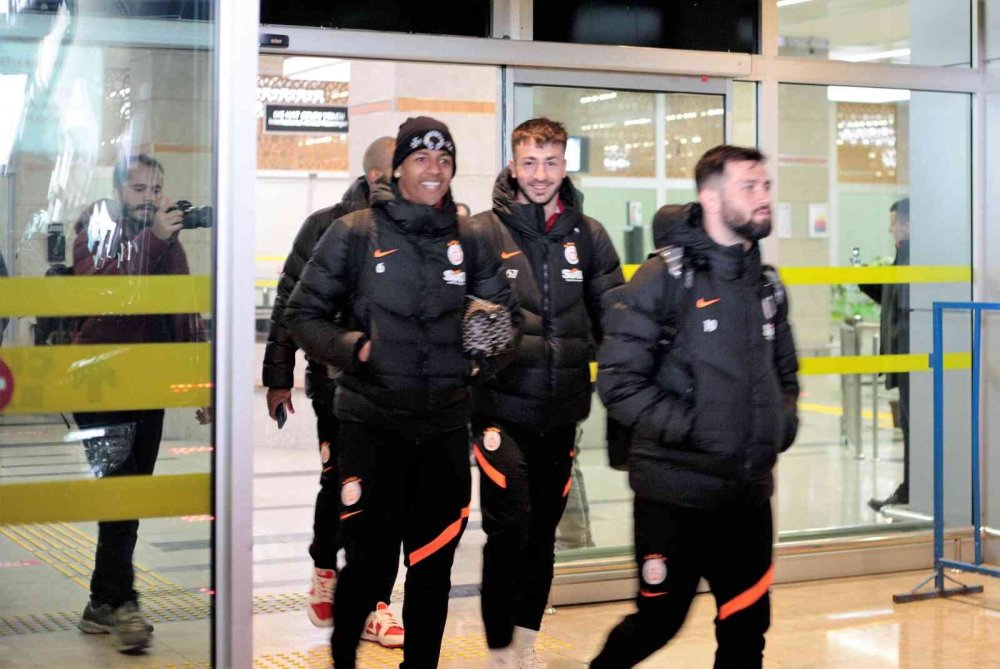 Galatasaray kafilesi Konya’da