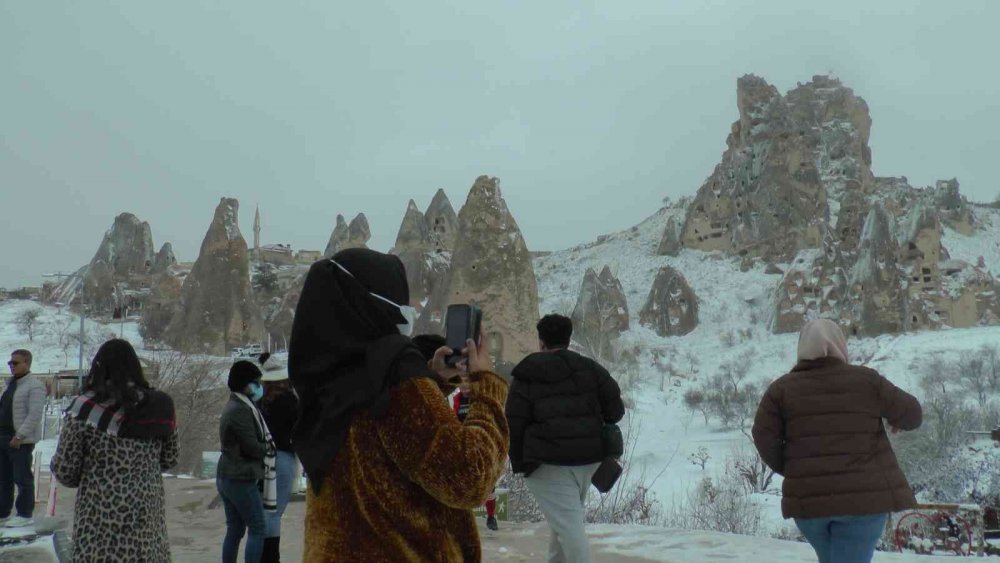 Kapadokya’da ziyaretçi sayısı günden güne artıyor
