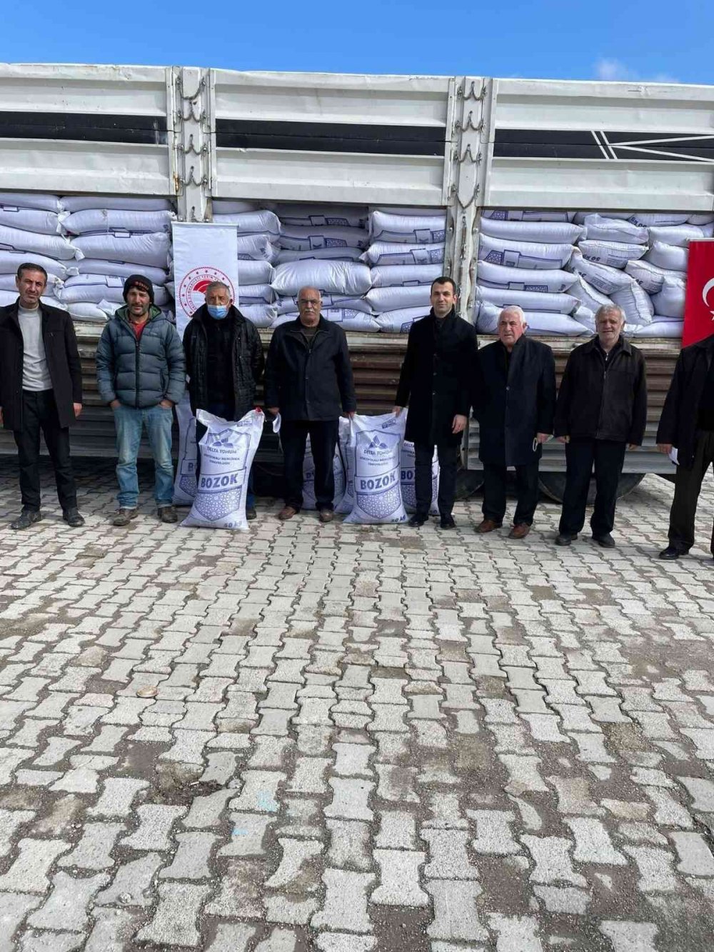 Kulu'da çiftçiye tohum desteği