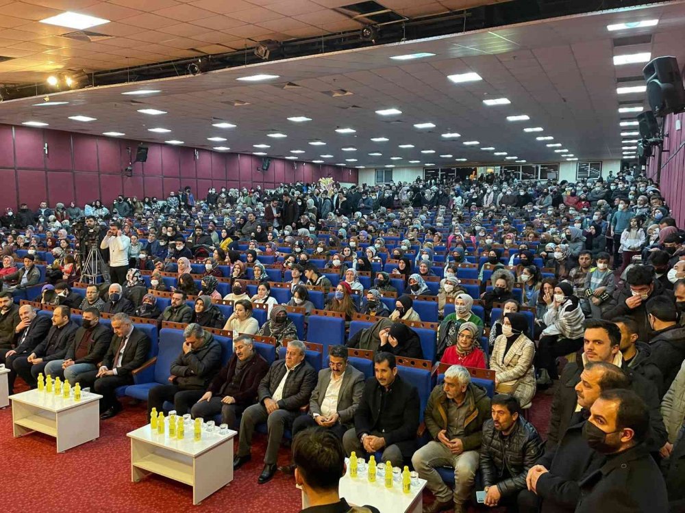 Konya Büyükşehir Belediyesi ilçelerde kültür hayatına katkı sağlıyor