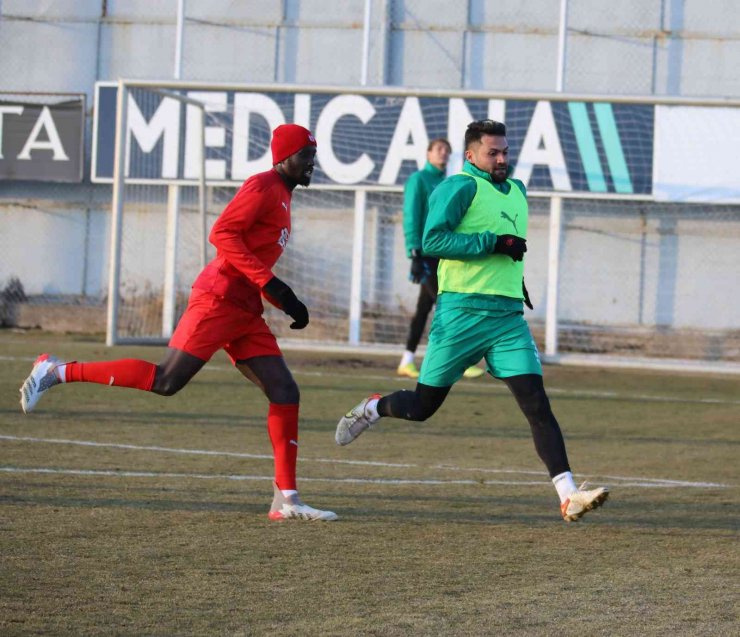 Sivasspor’da Giresun hazırlıkları başladı