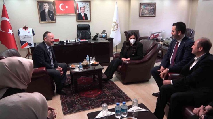 AK Parti Genel Başkan Yardımcısı Sarıeroğlu: "Masada ve diplomaside öncü lider bir Türkiye var"