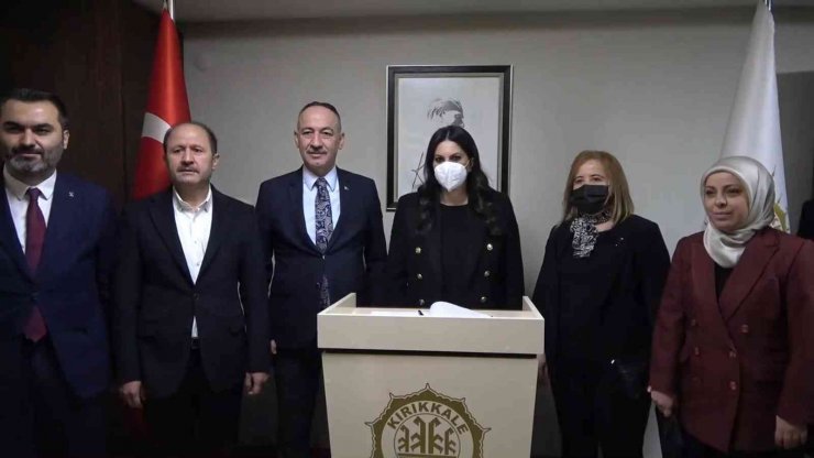 AK Parti Genel Başkan Yardımcısı Sarıeroğlu: "Masada ve diplomaside öncü lider bir Türkiye var"