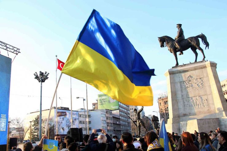 Ankara’da Ukrayna’ya destek için uluslararası çevrimiçi konser