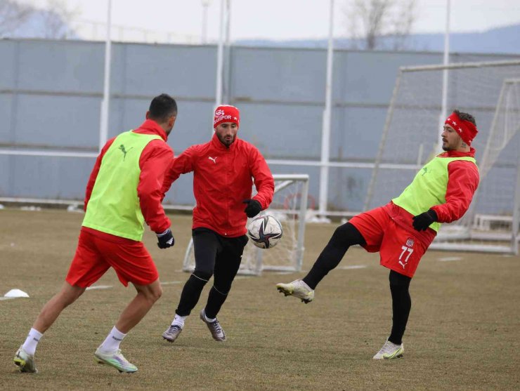 Sivasspor’da Giresunspor hazırlıkları sürüyor