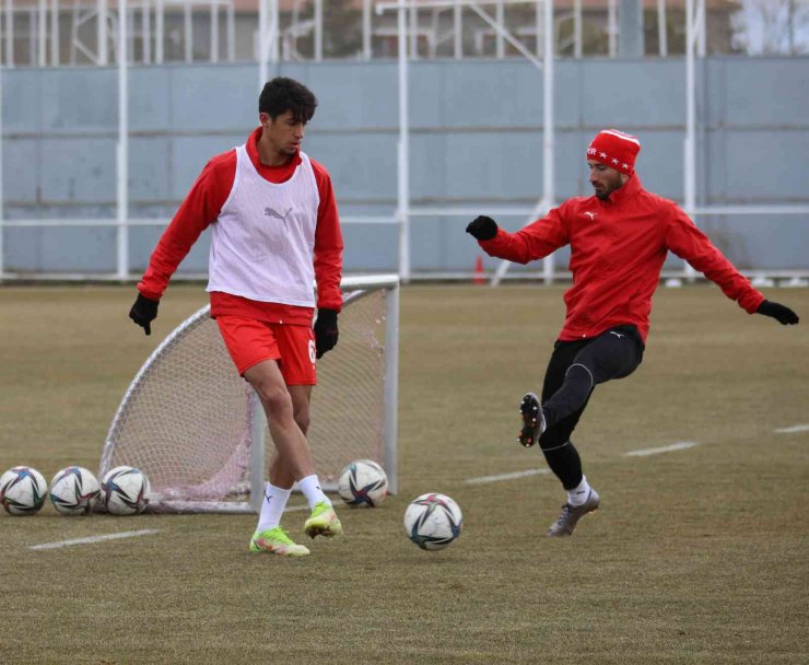 Sivasspor’da Giresunspor hazırlıkları sürüyor