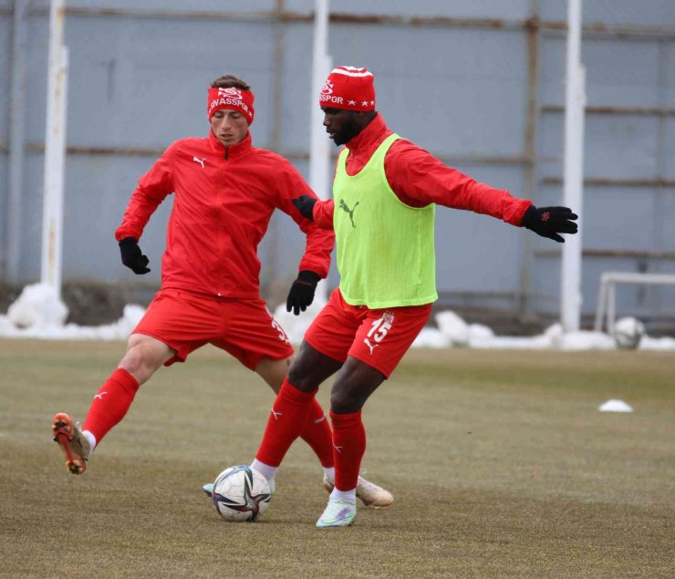 Sivasspor’da Giresunspor hazırlıkları sürüyor