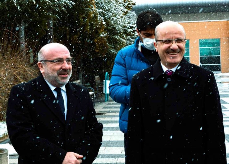 YÖK Başkanı Özvar, Kayseri Üniversitesi’ni Ziyaret Etti