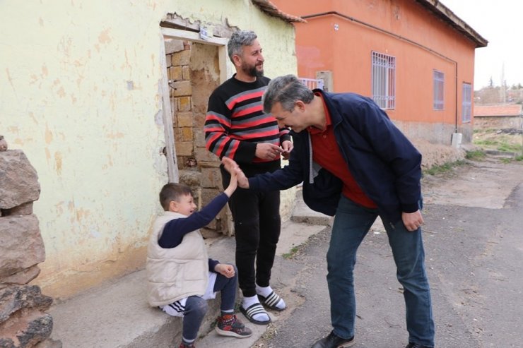 AK heyet iftar öncesi vatandaşlarla buluştu
