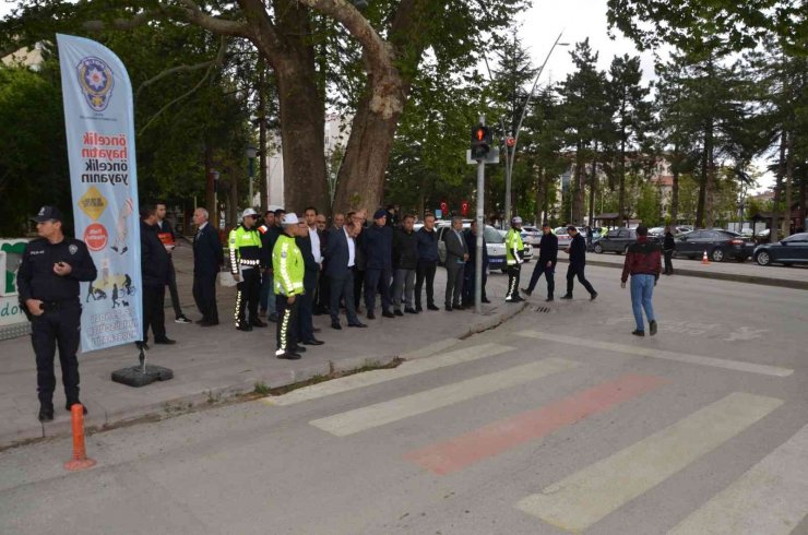 Ereğli’de “Yayalar için 5 adımda güvenli trafik” etkinliği