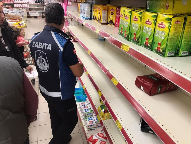 Zammı fırsat bilip çayları satıştan çeken süper markete ceza kesildi