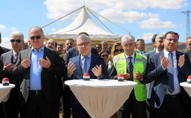 Sivas’ta üretilen yük vagonları Avrupa yolcusu