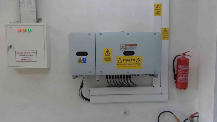 Enerjisini güneşten alan okul: Yüzde 100’e yakınını karşılıyor