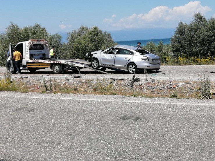 Kontrolden çıkan otomobil karşı şeride takla attı: 1 ölü