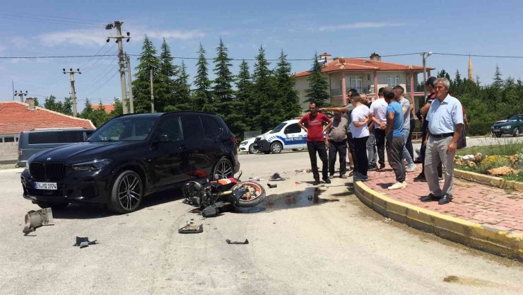 Konya’da cip ile motosiklet çarpıştı: 2 ağır yaralı