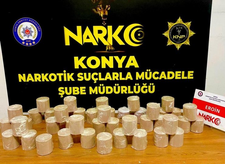 Konya’da araca zulalanmış 22,5 kilo eroin polise yakalandı
