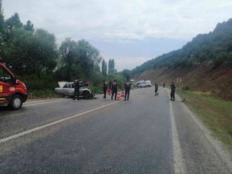 Konya’da yolcu minibüsü ile otomobil çarpıştı: 6 yaralı