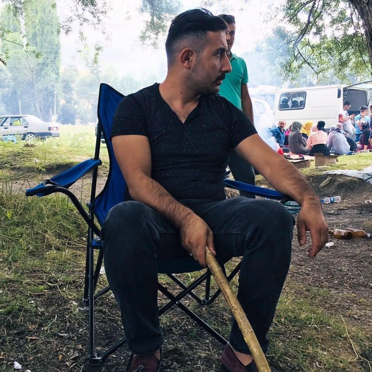 Eski nişanlısına kezzap atan şahıs "Su saatine bakacağım" bahanesiyle kapıyı açtırmış