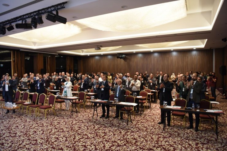 HAK-İŞ Genel Başkanı Arslan: “Bütün ücretlilerden 1 yıl süreyle gelir vergisi almayın”