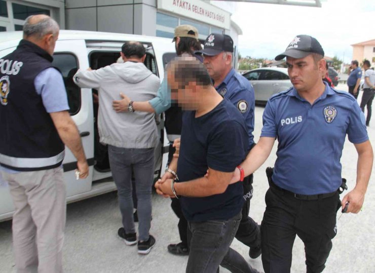 Konya’da kaçak tabanca imalathanesine baskın: 3 gözaltı