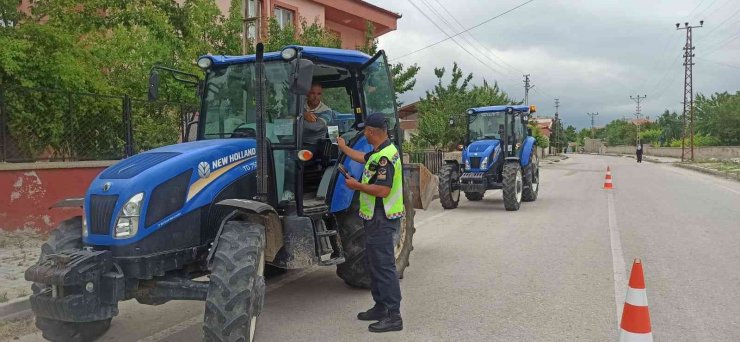 Aksaray’da traktörler denetim altında