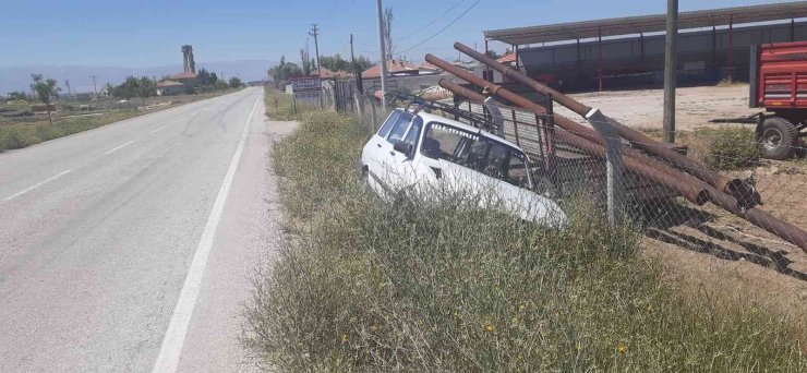 Konya’da otomobiller çarpıştı: yaralı