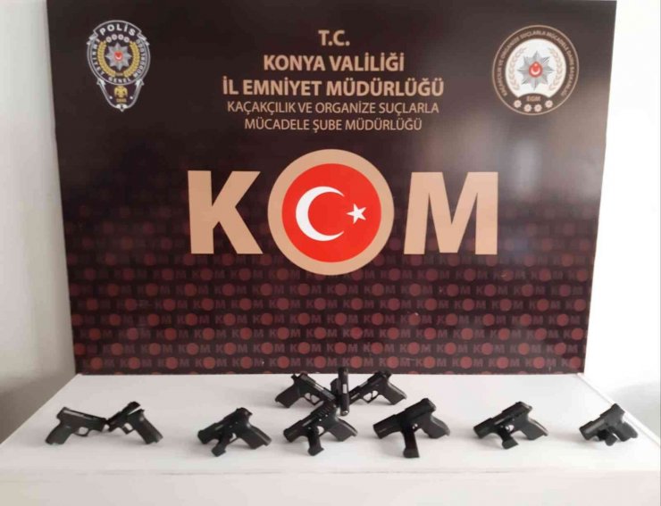 Konya’da silah kaçakçıları polisten kurtulamadı