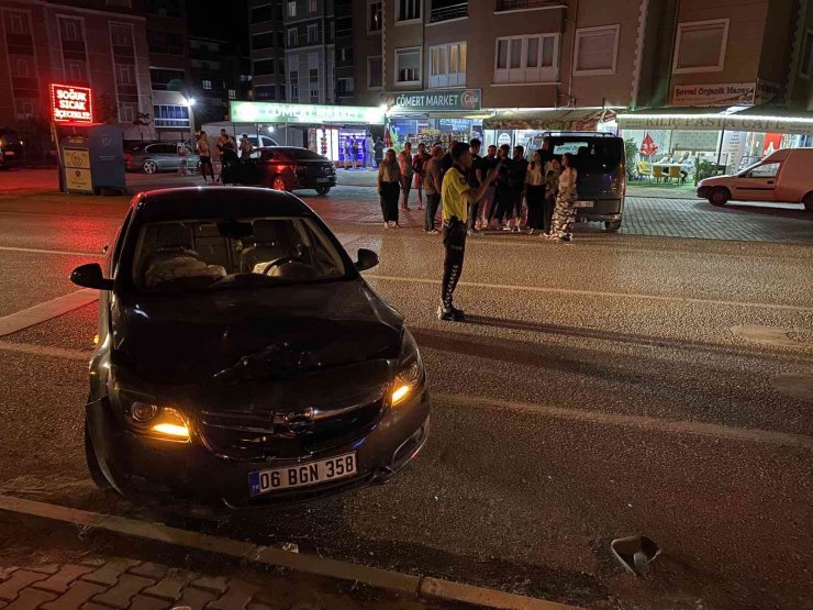 Konya’da minibüs ile otomobil çarpıştı: 1 yaralı