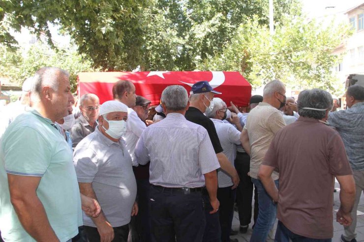 İzmir’de vefat eden Kore gazisi Konya’da toprağa verildi