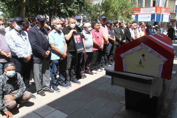 İzmir’de vefat eden Kore gazisi Konya’da toprağa verildi