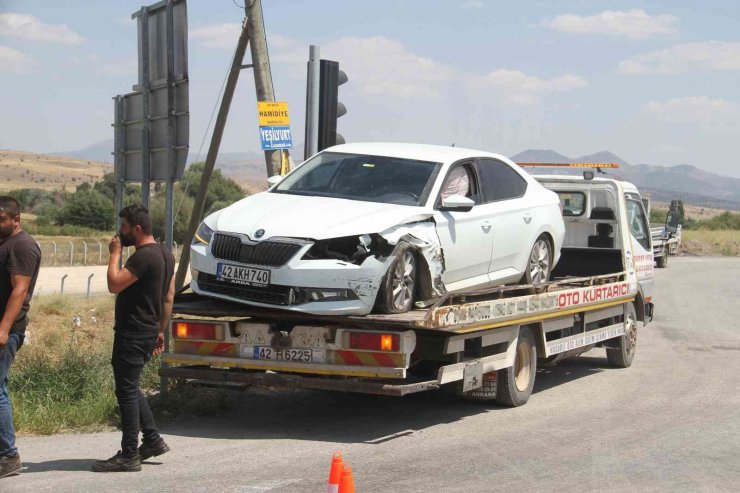 Konya’da 2 otomobil çarpıştı: 7 yaralı