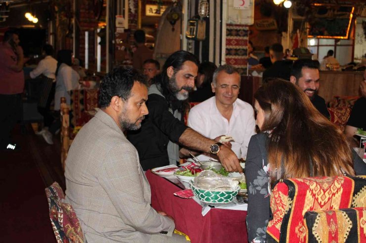 Abdülhey yeni proje için Eskişehir’de kamera karşısına geçti
